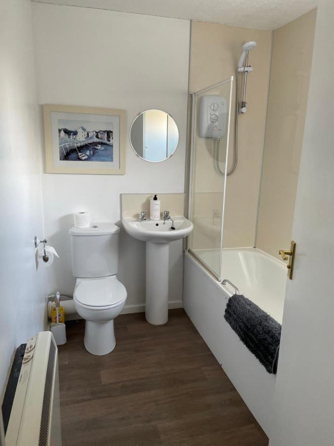 The Number Eleven Apartment Kilmuir  ภายนอก รูปภาพ