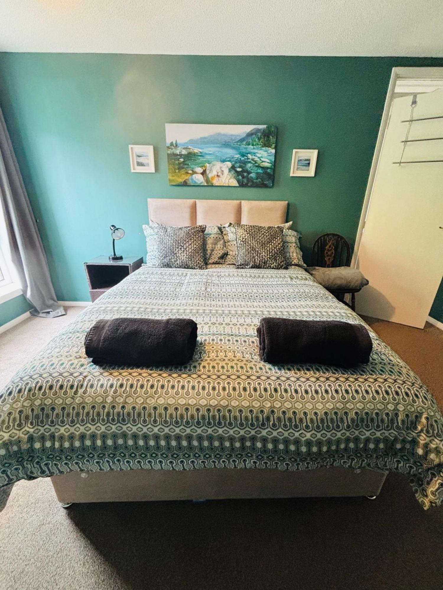 The Number Eleven Apartment Kilmuir  ภายนอก รูปภาพ